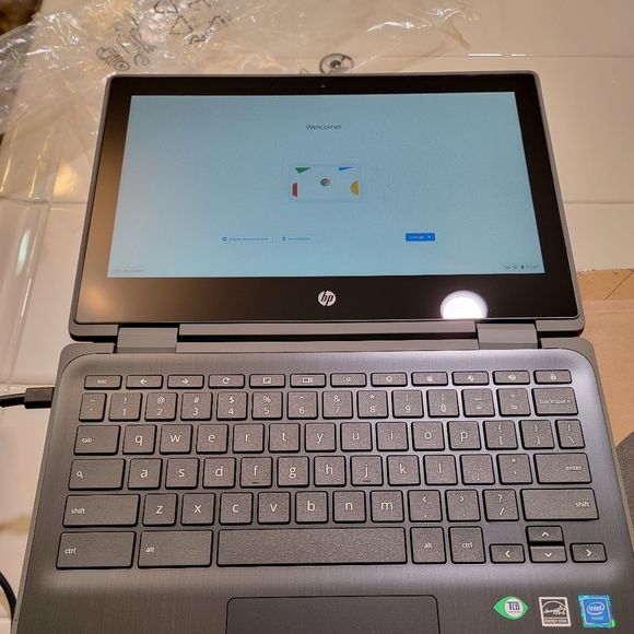 HP CHROMEBOOK AND LAPTOP - Picture 3 of 8